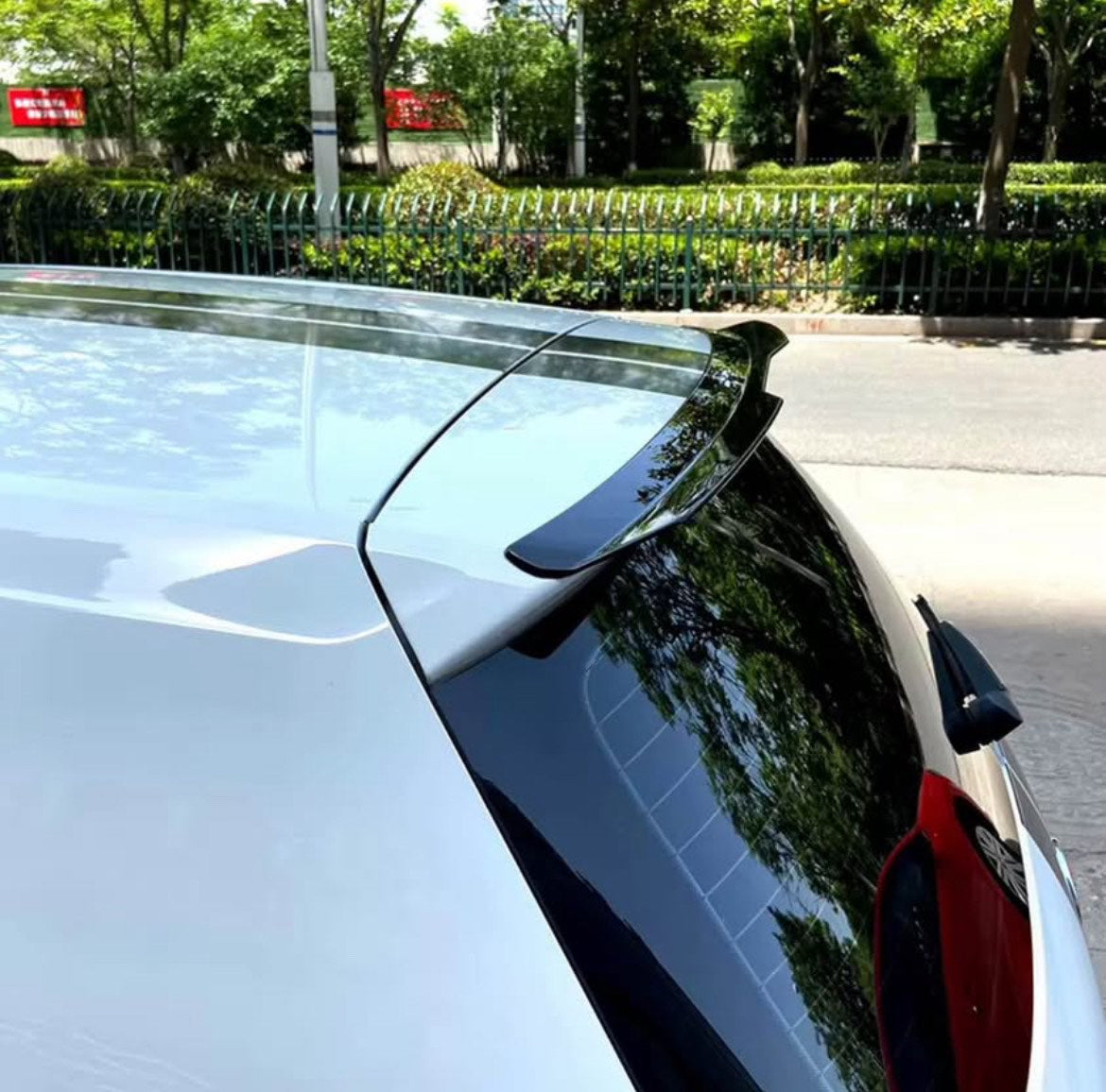 Aileron de coffre compatible Volkswagen Golf Mk7 et Mk7.5 (2014-2019)