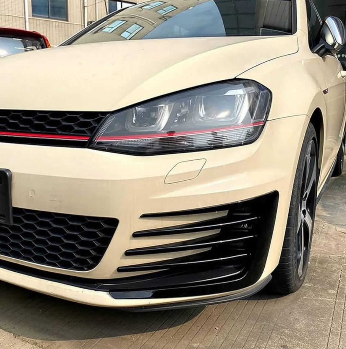 Bumper Flag pour Volkswagen Golf GTI MK7 (2015-2017)